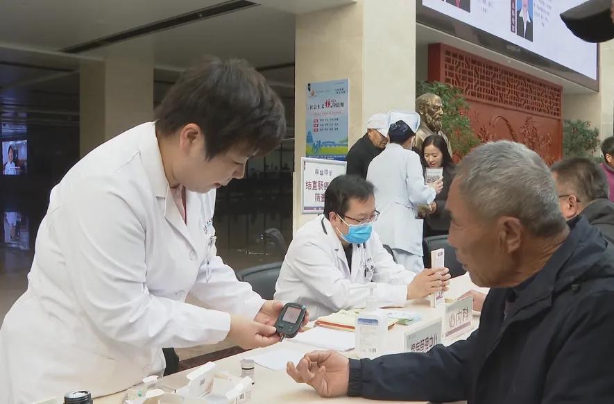 守護(hù)健康，傳遞關(guān)愛(ài)——成武縣人民醫(yī)院慢病義診暨營(yíng)養(yǎng)健康咨詢活動(dòng)紀(jì)實(shí)